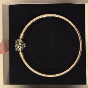 Sterling Silver Bangle with heart clasps small